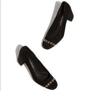 SOLD Salvatore Ferragamo Women's Vara chain pumps in black